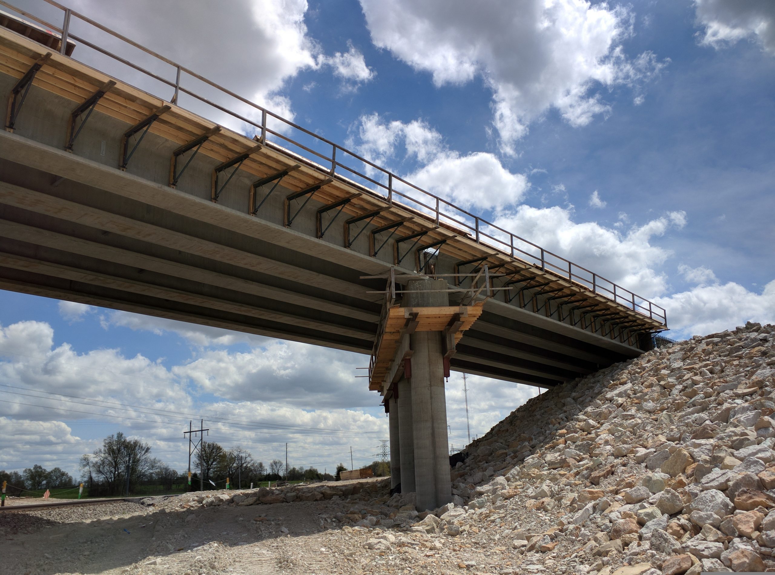 gzu-construction-1715968 Baustelle zum Rückbau der Cassella Brücke